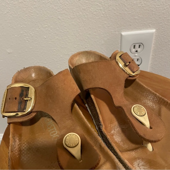 Birkenstock Gizeh Leather Gold Buckle Thong Sandals, Size 9 EU 39 - Picture 6 of 6